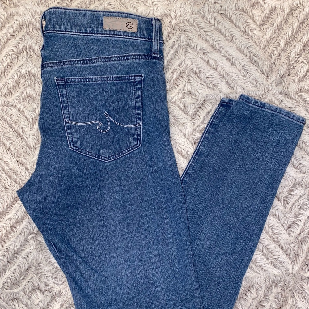 AG Jeans The Farrah Skinny, Contour 360, Size 28R